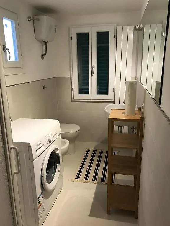 The Fourteenth Apartment Florence